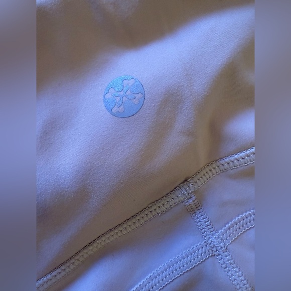 Leggings women's NWT Beige  yoga pants style Pockets Size XL Sport Waistband - Picture 7 of 14